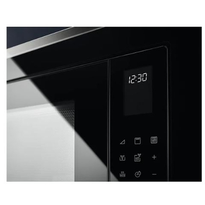 Микроволновая печь Electrolux LMS4253TMK
